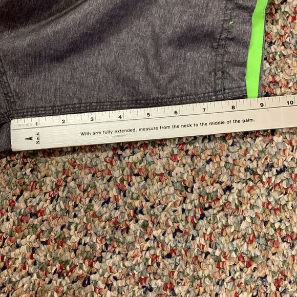 Speedo NWOT Marina Gray Lime Green 20” Swim Trunks Size L - Picture 13 of 14